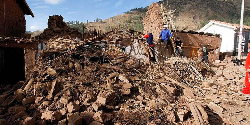 Destruction à Lima après un séisme de magnitude 6,1 au Pérou, le 15 juin 2025