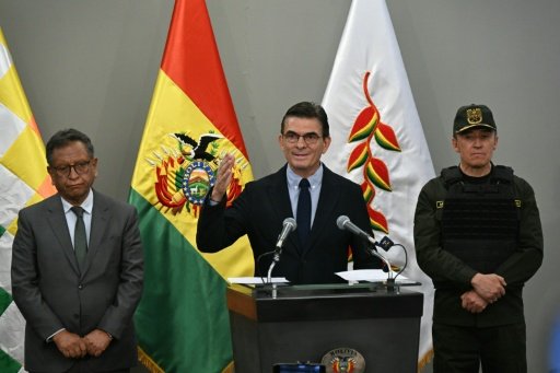 Le président bolivien Rodrigo Paz annonce l’arrestation du narcotrafiquant Sebastián Marset lors d’une conférence de presse en Bolivie.